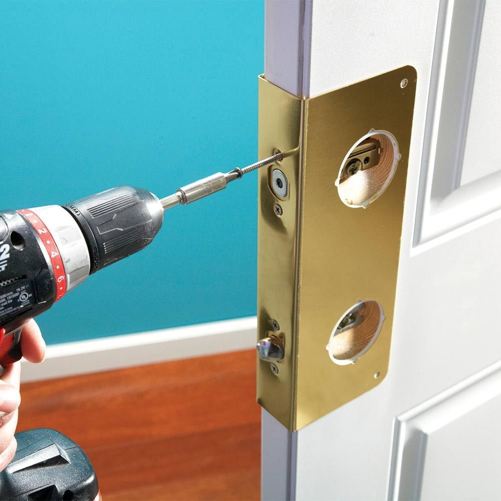ابزار و وسایل لازم برای تعمیر درب ضد سرقت