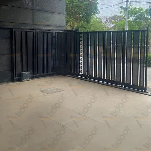 درب کشویی کنار باز شو