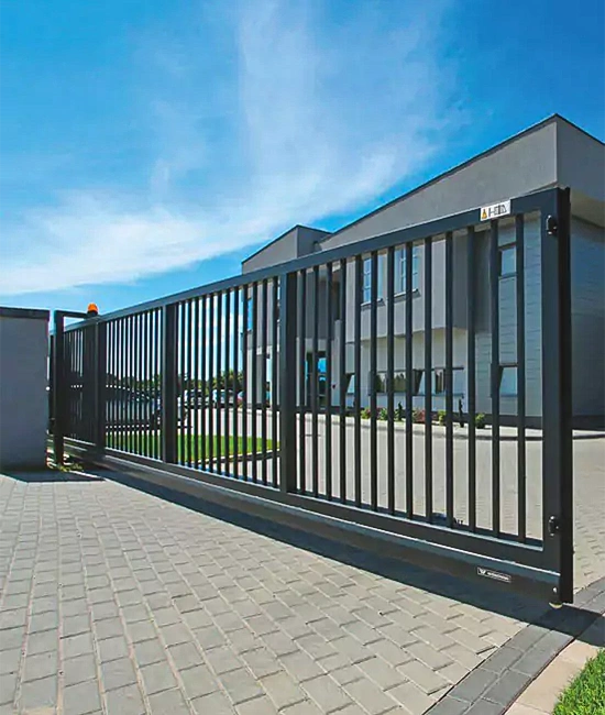 sliding doors gate